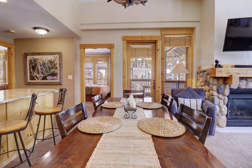 IMG_8536_37_38_39_40