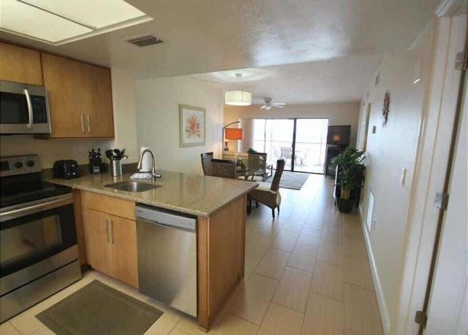 Living and kitchen
