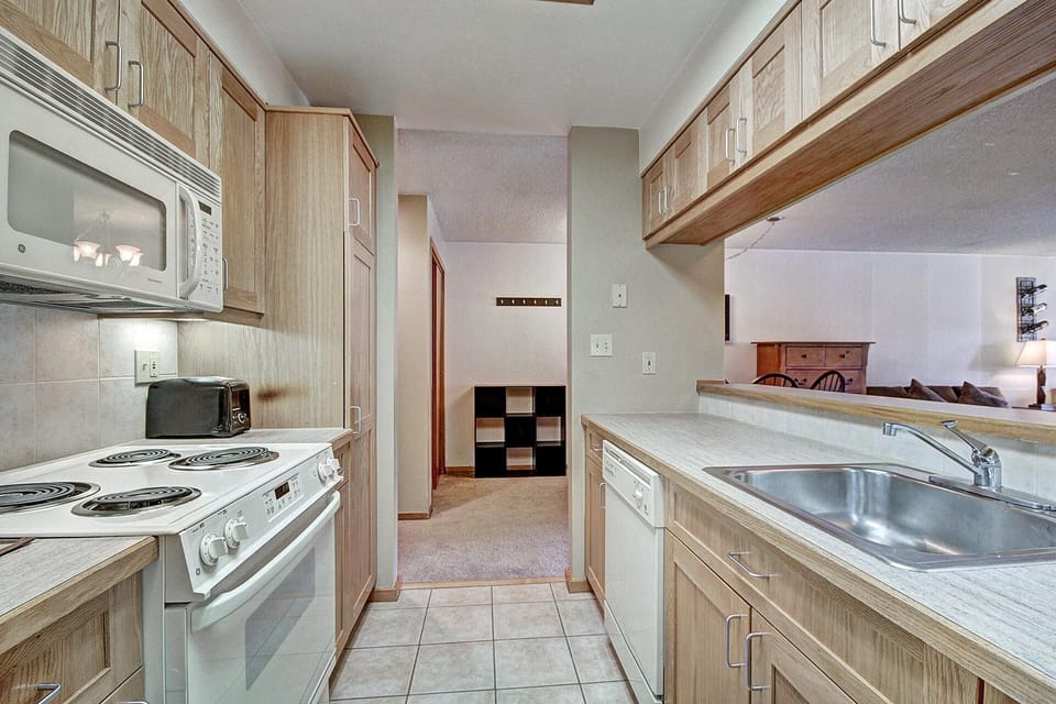 Kitchen area