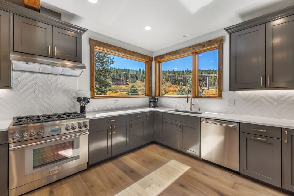 lens-collective-real-estate-photography-services-62-tricias-trl-frisco-colorado-80443-28