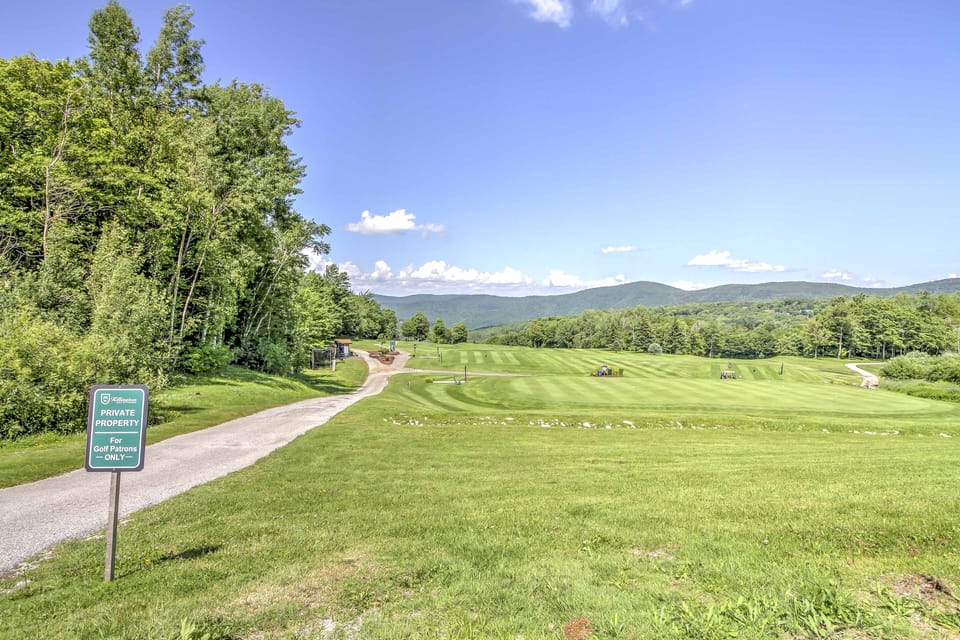 Townhouse Community | 1 Mile to Killington Golf Course