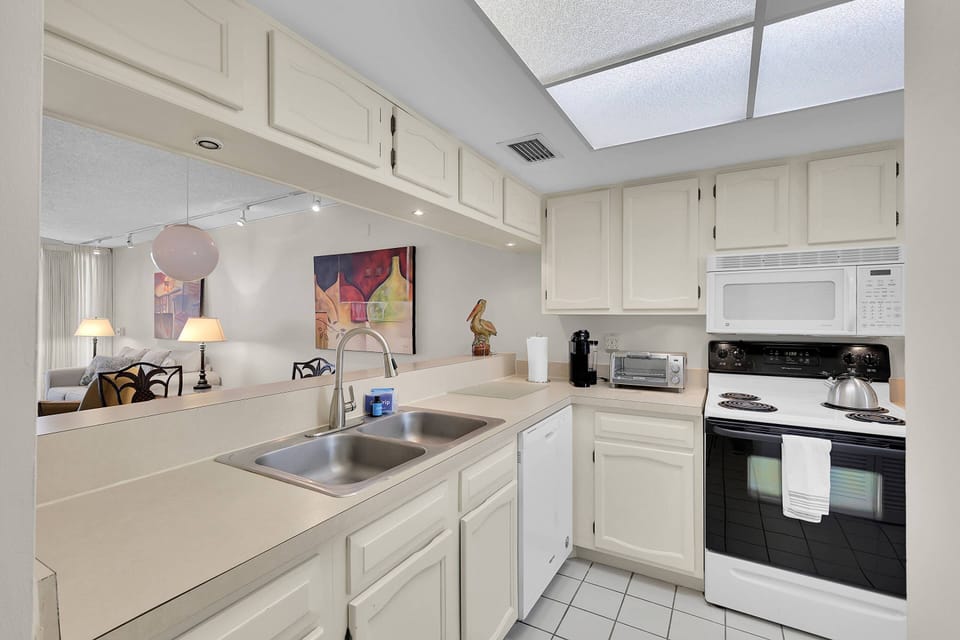 Open kitchen even provides views of the beautiful Gulf waters!