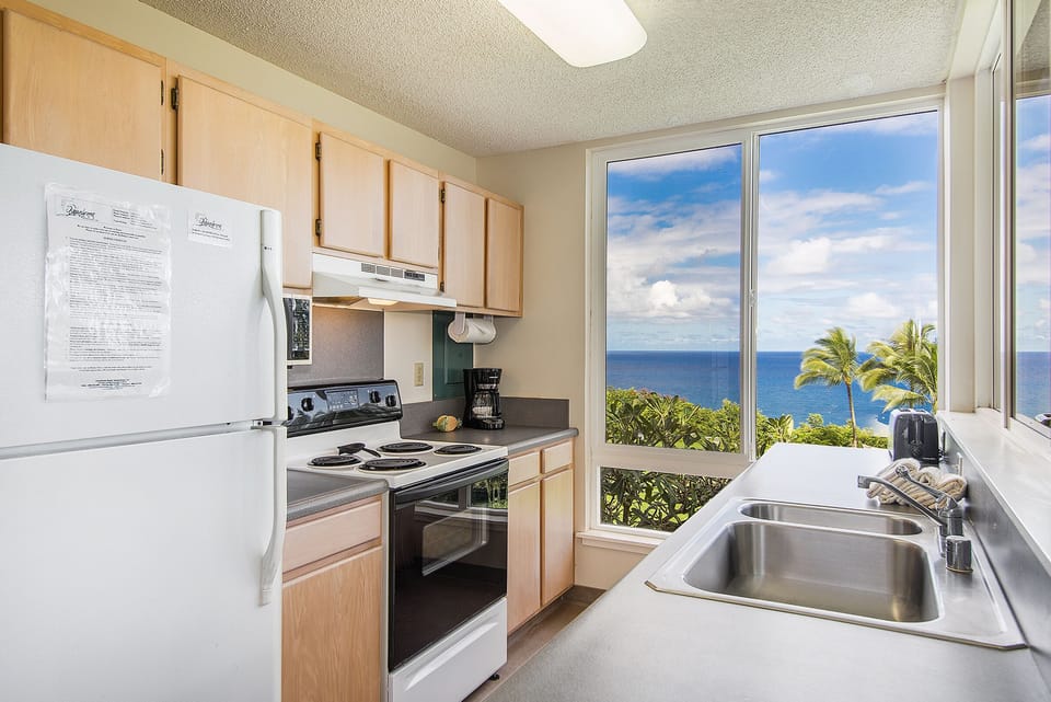 Kitchen - Kitchen