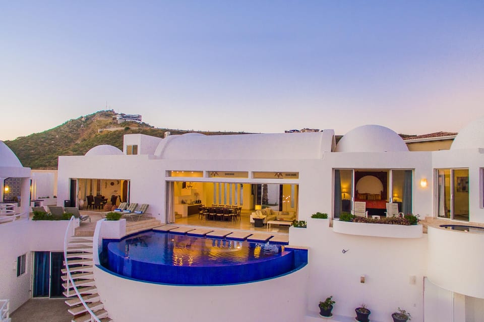 Bird's eye view of outdoor patio and pool