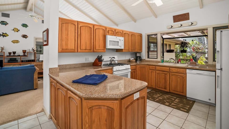 Hale Lani at Poipu Kai Resort - Fully Equipped Kitchen - Parrish Kauai