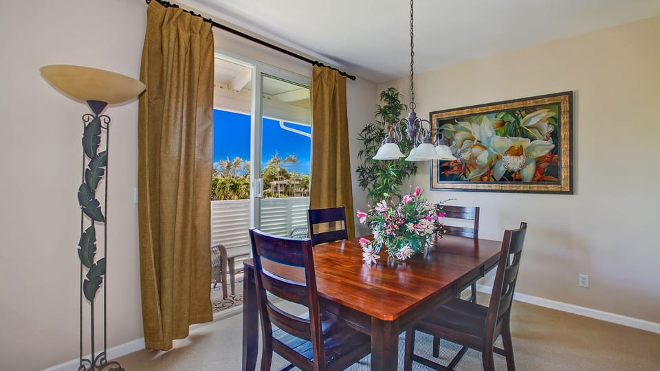 Nihilani at Princeville Resort #10B - Dining Room & Lanai View - Parrish Kauai