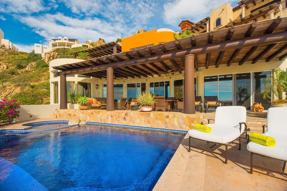 Large pool patio and Jacuzzi