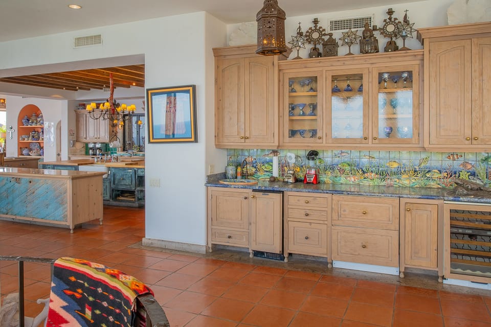 Fully equipped kitchen