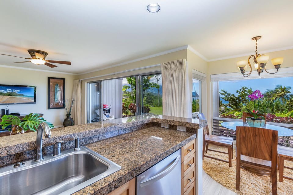 Kitchen with Dining area