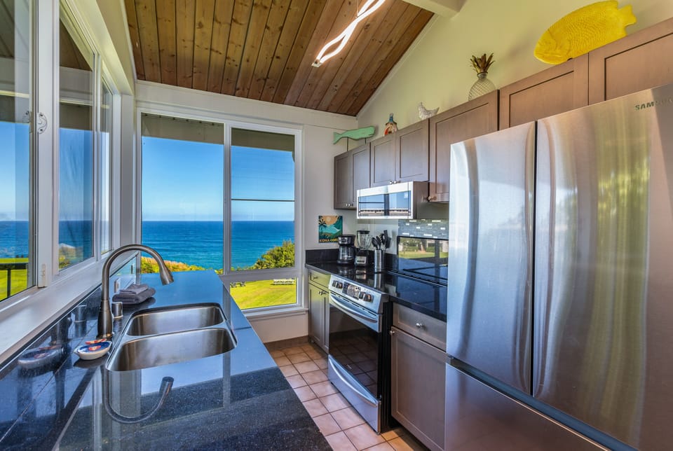 Fully equipped kitchen with a view