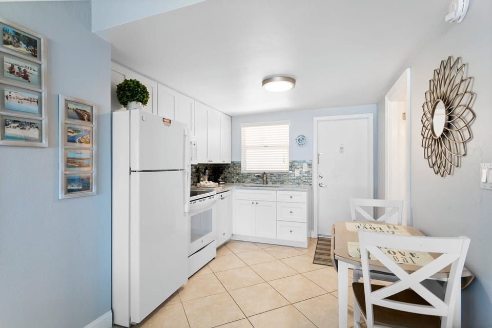 Surf Song 226 Kitchen