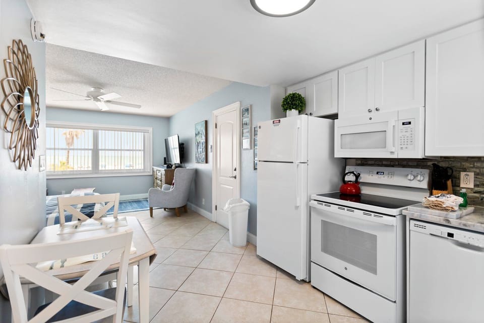 Surf Song 226 Kitchen