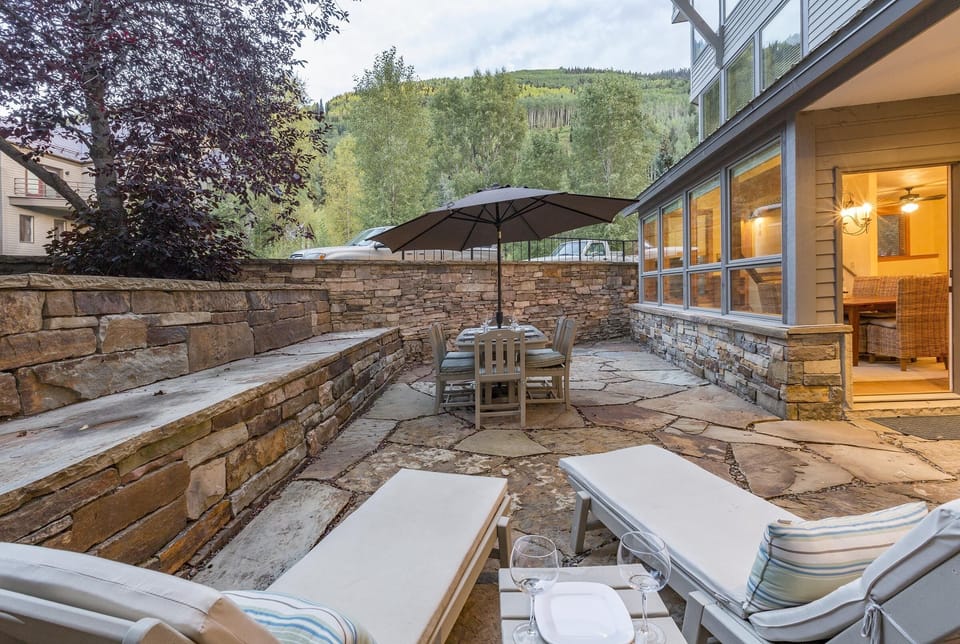 Large Private Stone Patio - Enjoy your evenings on your private terrace! A rare find in Telluride.