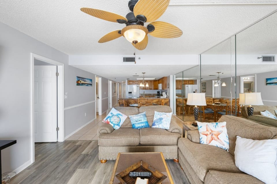 Beach Place 411 Living Room