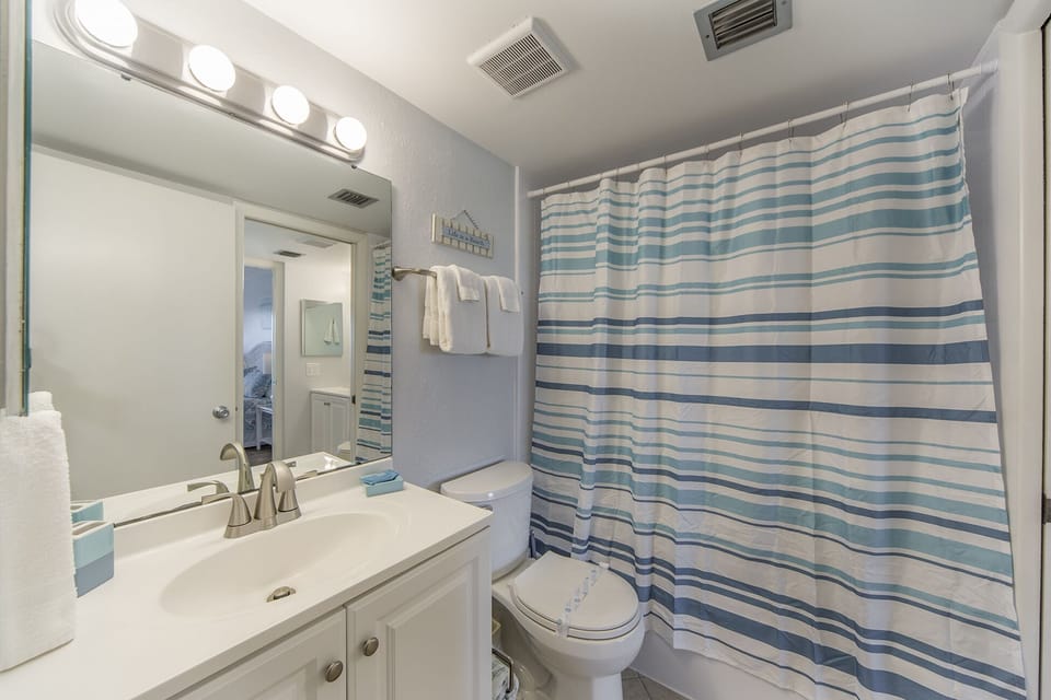 Madeira Norte 503 Bathroom