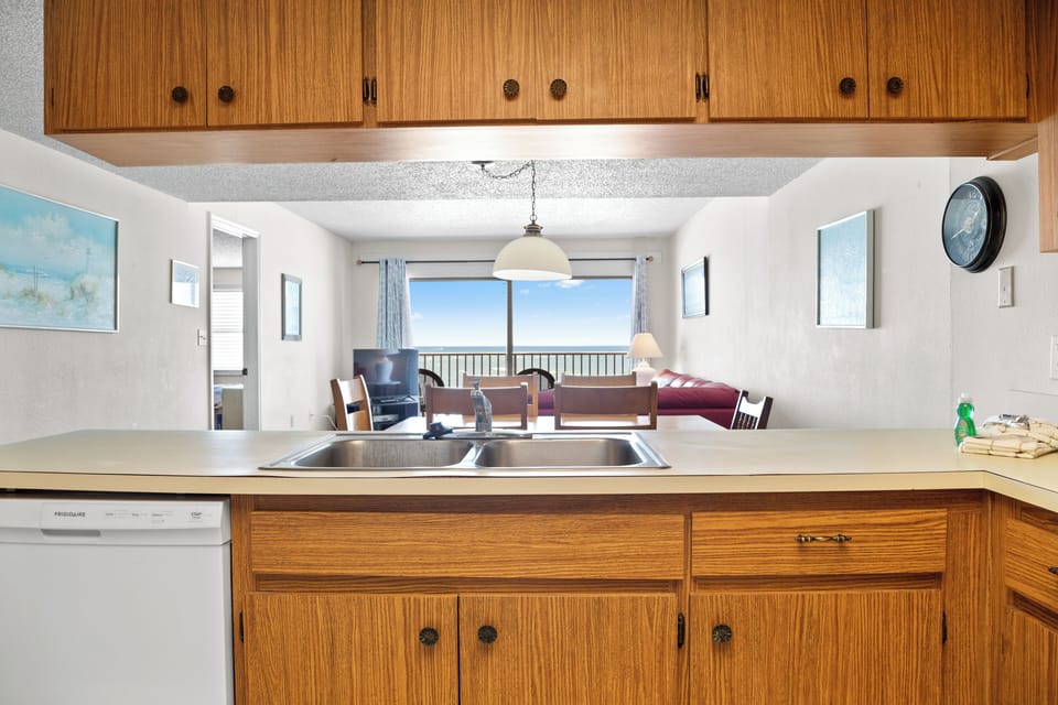 Beach Place 310