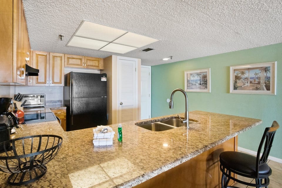 #303 Beach Place Condos