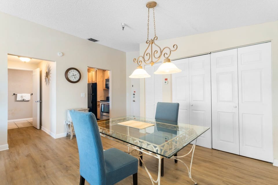 Surf Song 346 Dining Room