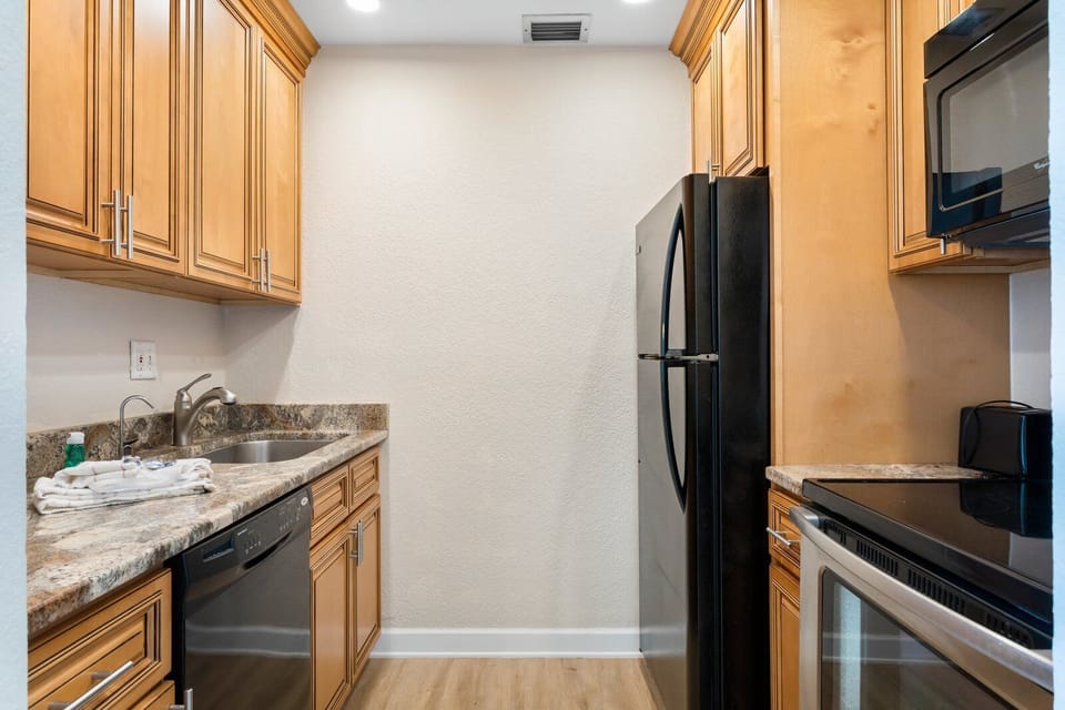 Surf Song 346 Kitchen
