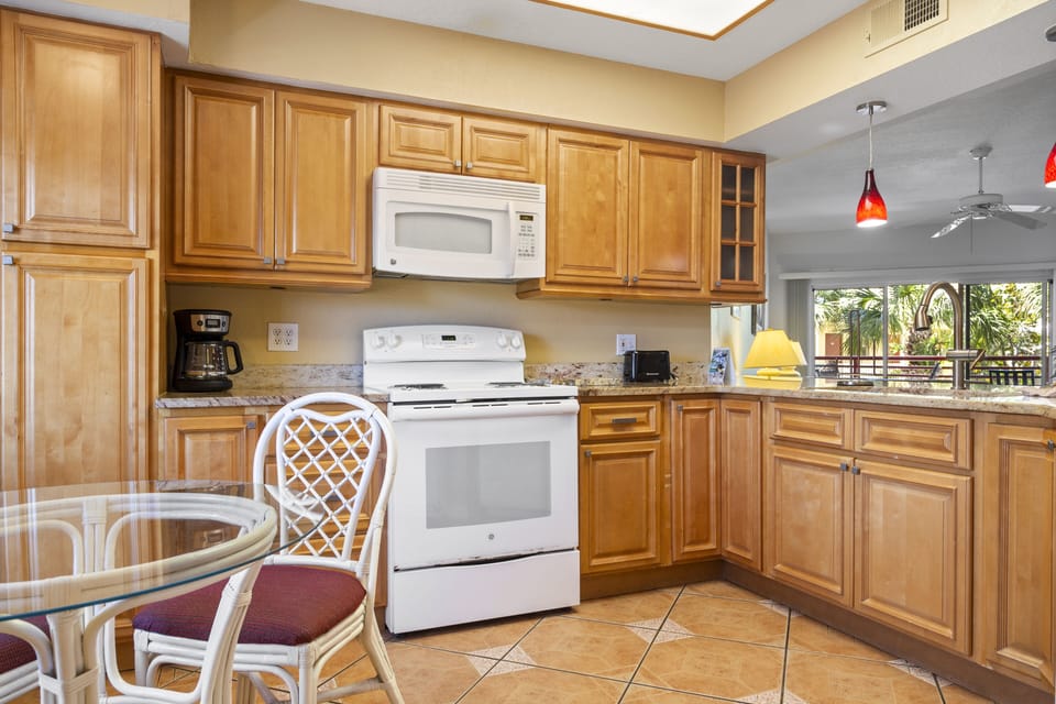 Crimson 105 Kitchen