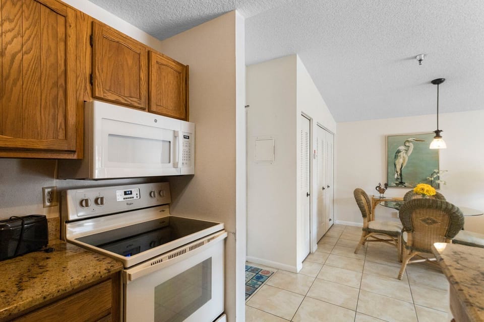 Surf Song 350 Kitchen/Dining Area