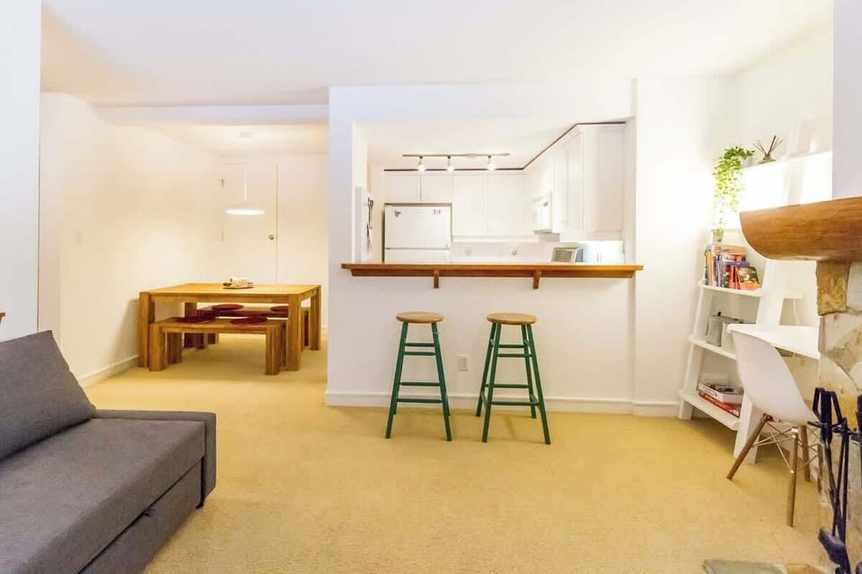 Living / Kitchen / Dining Area