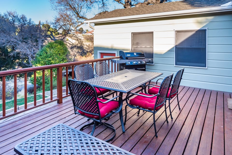 Outdoor Deck - Large Rear Deck with Outdoor Seating and Dining Options