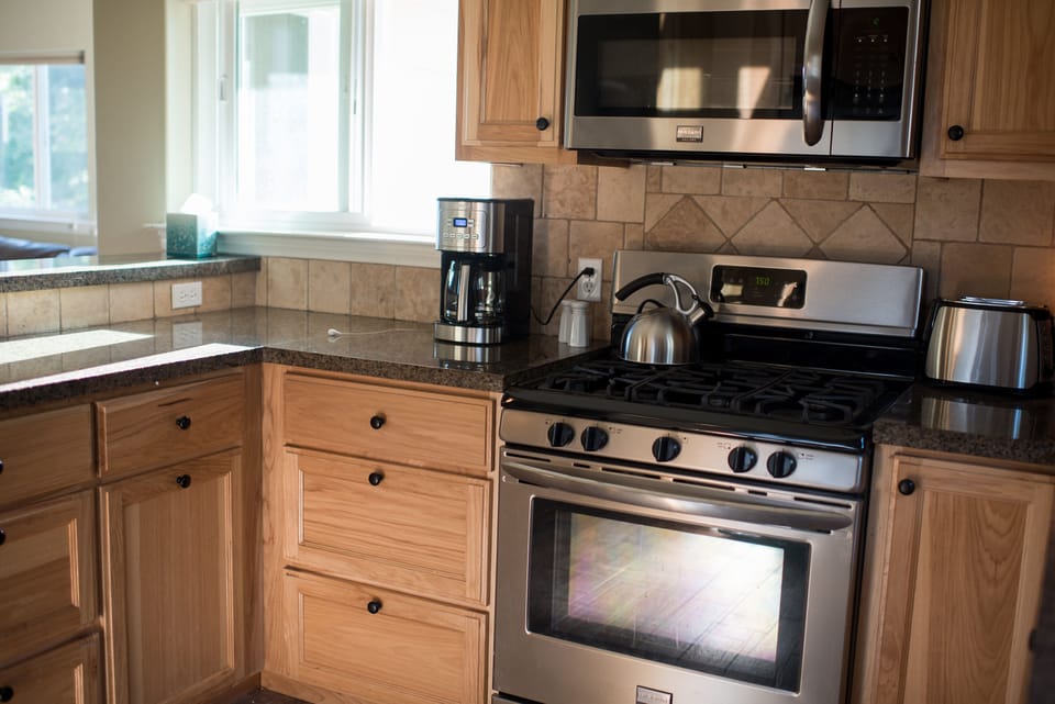 Updated Appliances are easy to use and make settling in to your