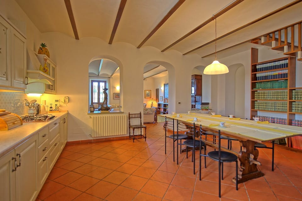 Dining Room, Kitchen