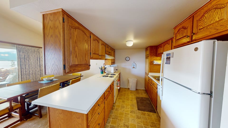 Fully Equipped Kitchen - Fully Equipped Kitchen