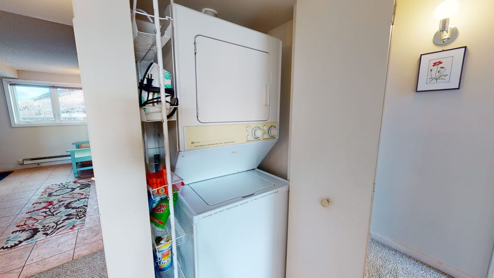 Washer and Dryer in Unit - Washer and Dryer in Unit