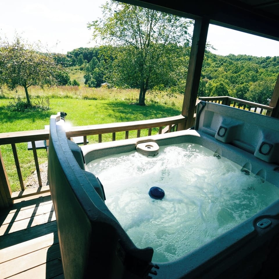 Deer Run Hot Tub
