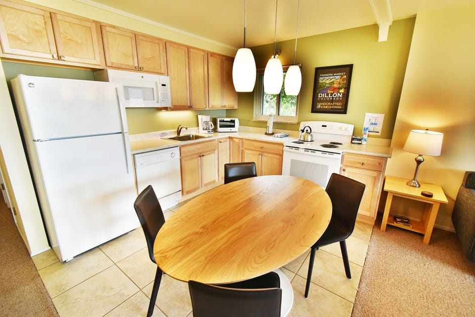 Fully Equipped Kitchen - Fully Equipped Kitchen