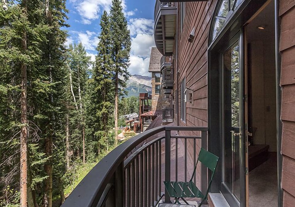 Deck View