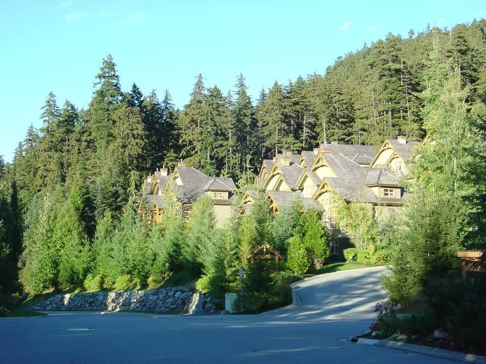 Mountain Star Complex