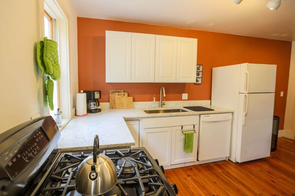 A well equipped kitchen awaits you if you do decide to stay in and cook!