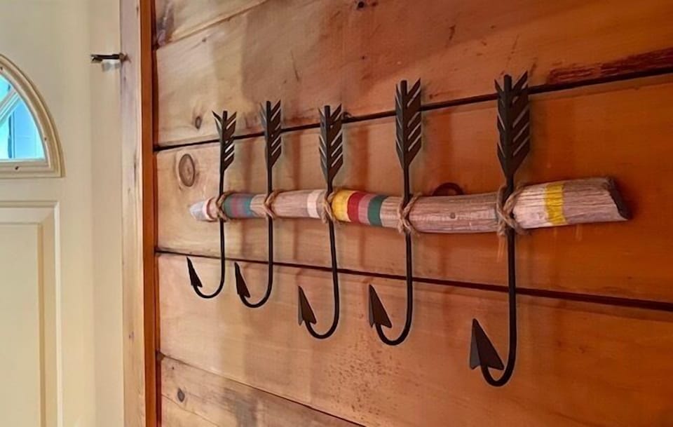 Hemlock Decor