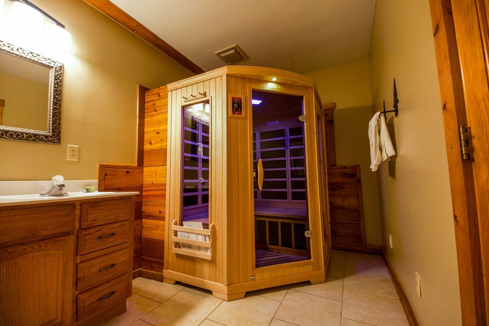 Hemlock Sauna