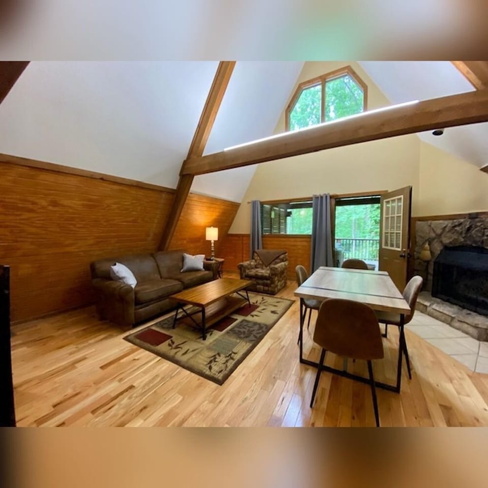 A-Frame #12 interior step