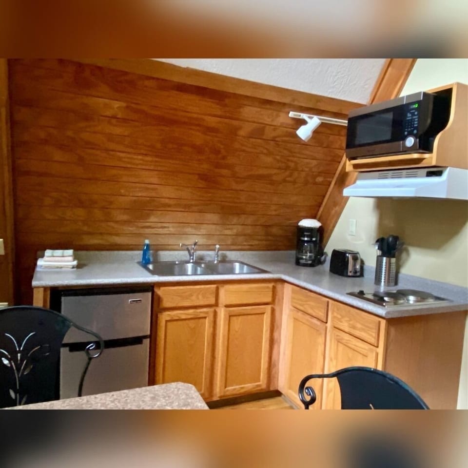 A-Frame #01 Kitchen