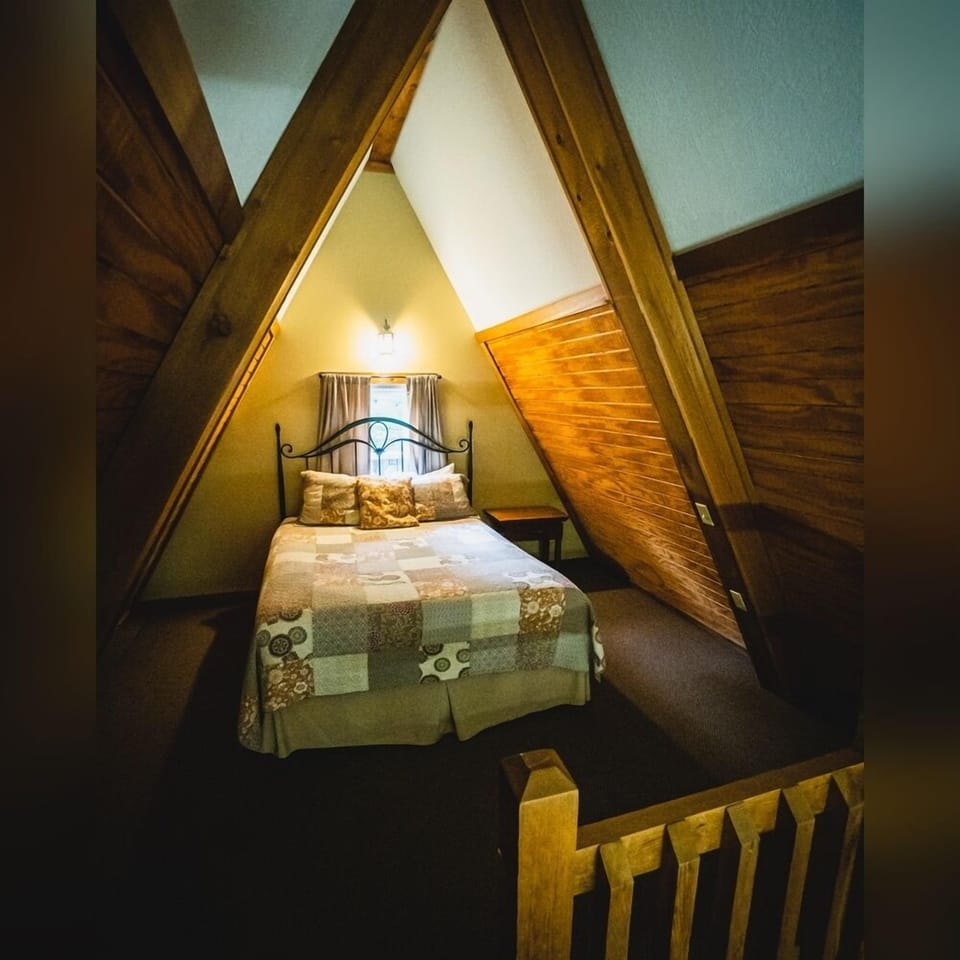 A-Frame #01 Loft Bed