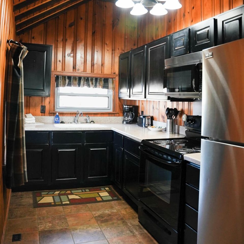 Settler Kitchen