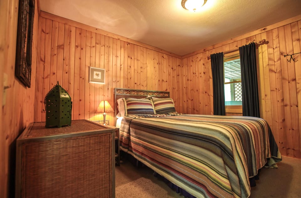 Laurelwood Main Floor Bedroom