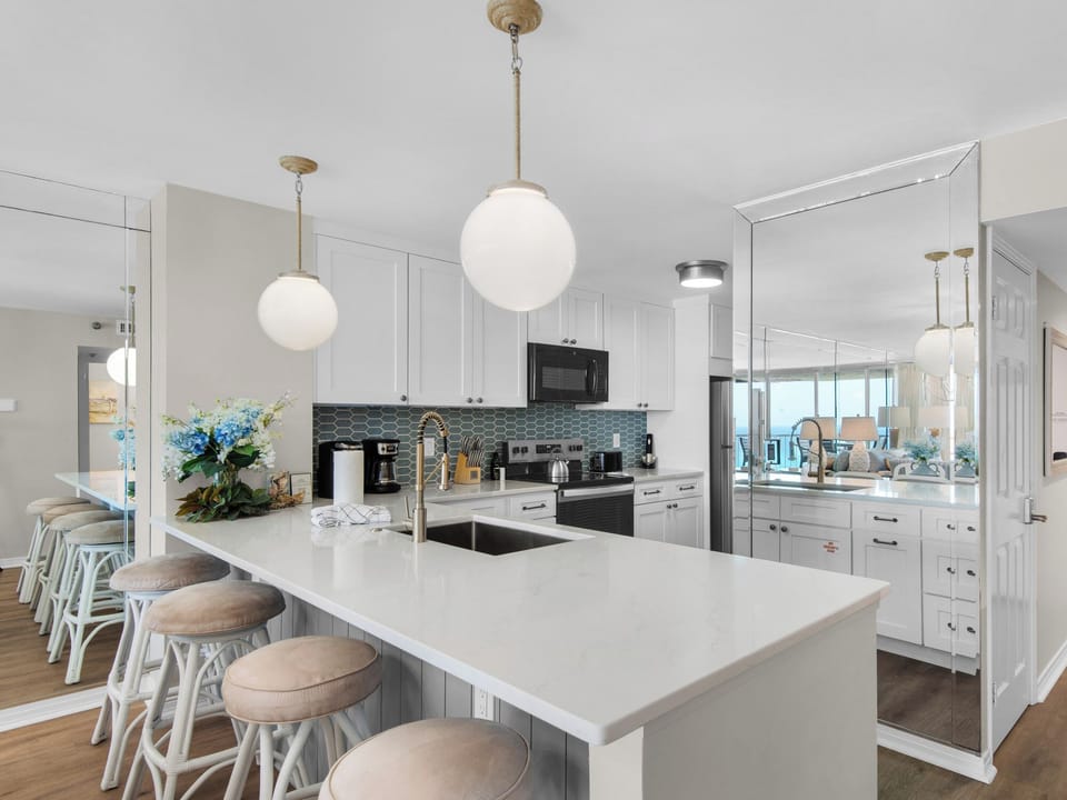 Breakfast Bar With Extra Seating