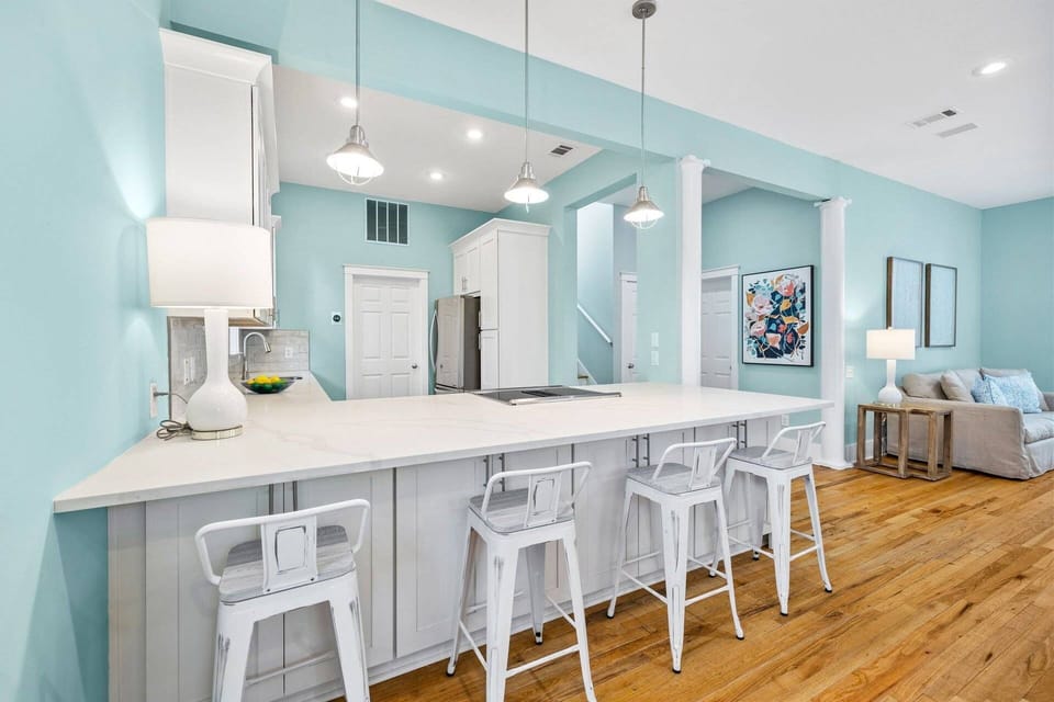 The large dining room table is perfect for families, with seating for 10, plus 4 more at the brand new breakfast bar!