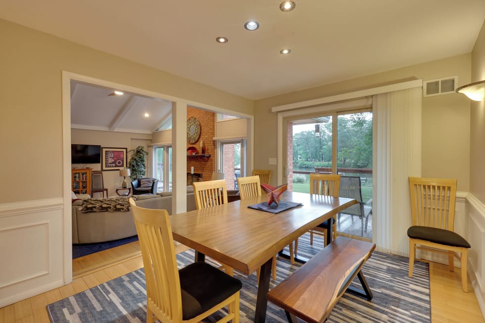 Dining Area | Dishware & Flatware