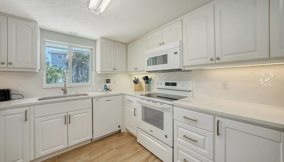 Newly Updated Kitchen