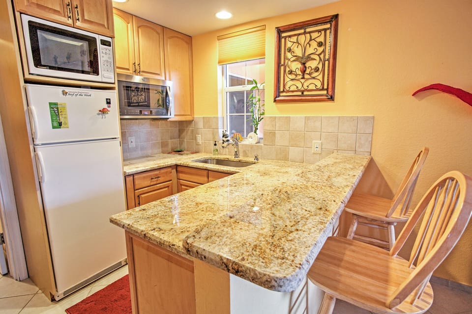 Mother In-Law Suite | Kitchen