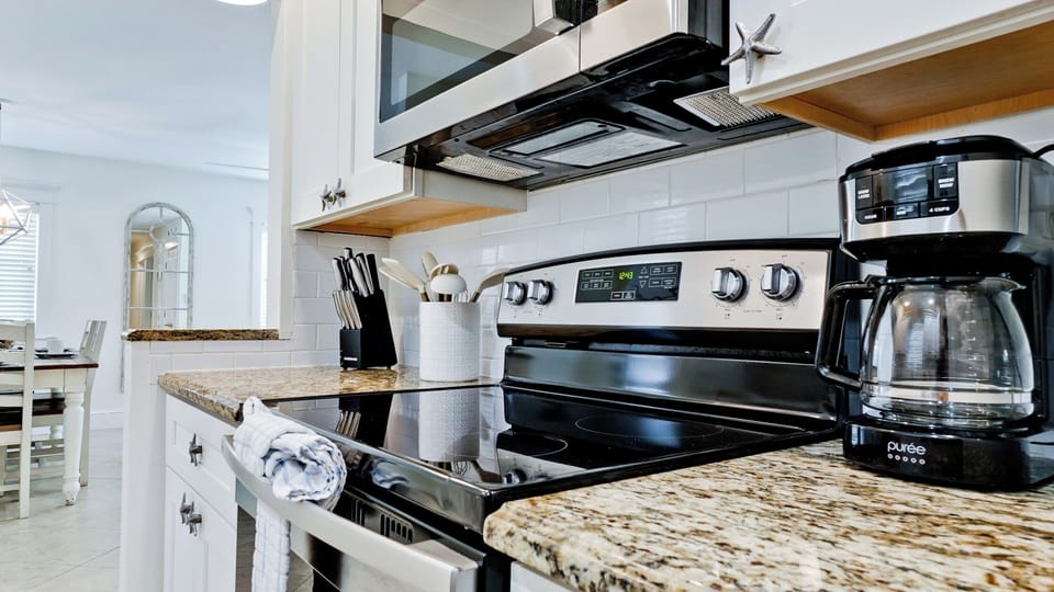 Full size appliances and Auto drip coffee maker