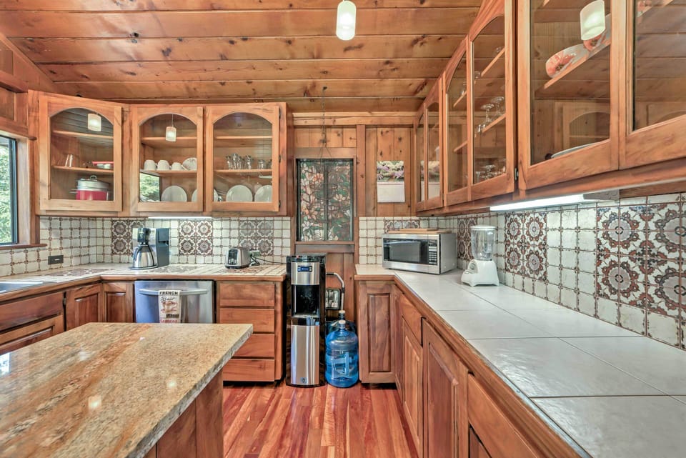 Kitchen | Toaster | Blender
